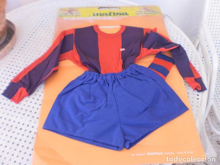 Juguetes antiguos y juegos de colecci&oacute;n: EQUIPACI&Oacute;N PARA NI&Ntilde;O TALLA 2 , DEL F.C.B. MODELO MAFISA ( SABADELL , ESPA&Ntilde;A ) A&Ntilde;OS 60/70