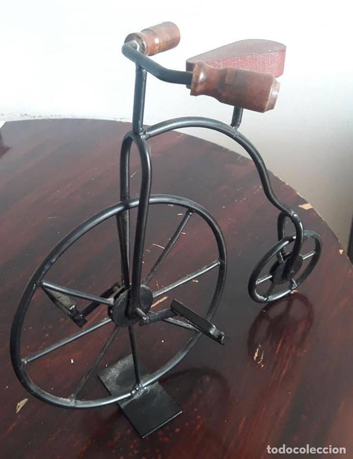 bufanda Original Agarrar miniatura de bicicleta antigua de hierro policr - Compra venta en  todocoleccion