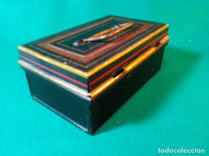 Juguetes antiguos y Juegos de colecci&oacute;n: HUCHA MET&Aacute;LICA DE PAYA