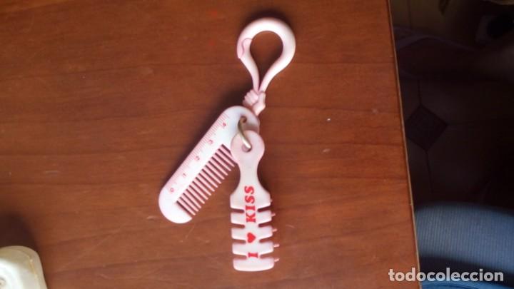 Juguetes antiguos y Juegos de colecci&oacute;n: llavero peine cepillo I KISS