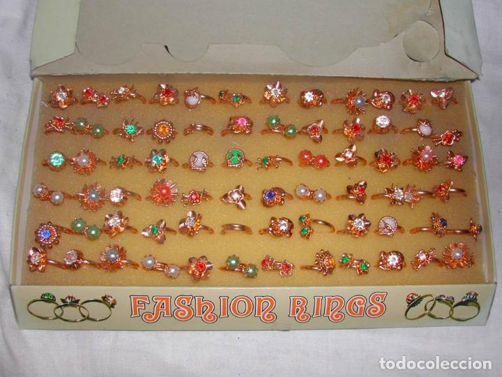 Juguetes antiguos y Juegos de colecci&oacute;n: Lote de 10 Antiguos Anillos Met&aacute;licos Infantiles de Juguete para Ni&ntilde;as
