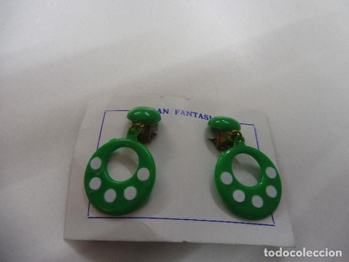 Brinquedos antigos e Jogos de cole&ccedil;&atilde;o: Pendientes verdes lunares topos kiosko quiosco kiosco pl&aacute;stico juguete gran fantas&iacute;a