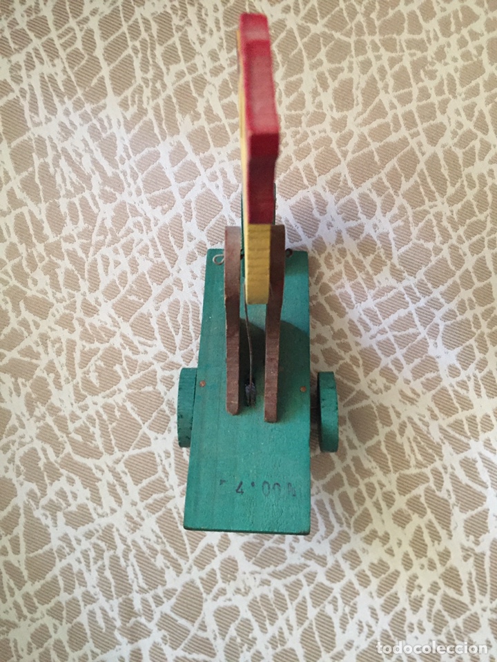 Juguetes antiguos y juegos de colecci&oacute;n: Correpasillo de madera - Foto 4