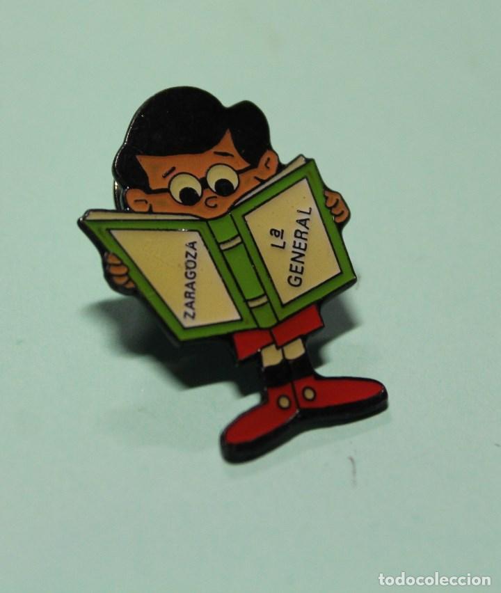 Antique Toys and Collectible Games: PIN METALICO ESMALTADO. VER FOTO. LIBRERIA LA GENERAL. ZARAGOZA.