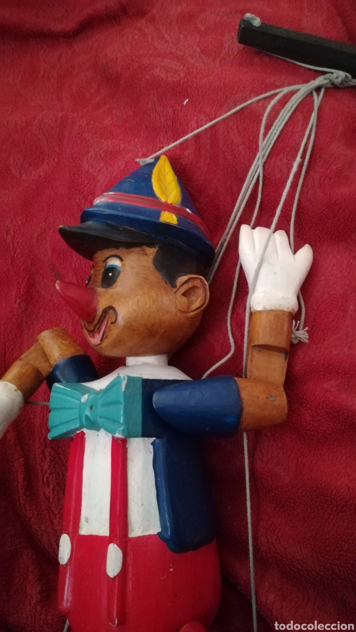 Juguetes antiguos y Juegos de colecci&oacute;n: Antigua marioneta de madera de Pinocho