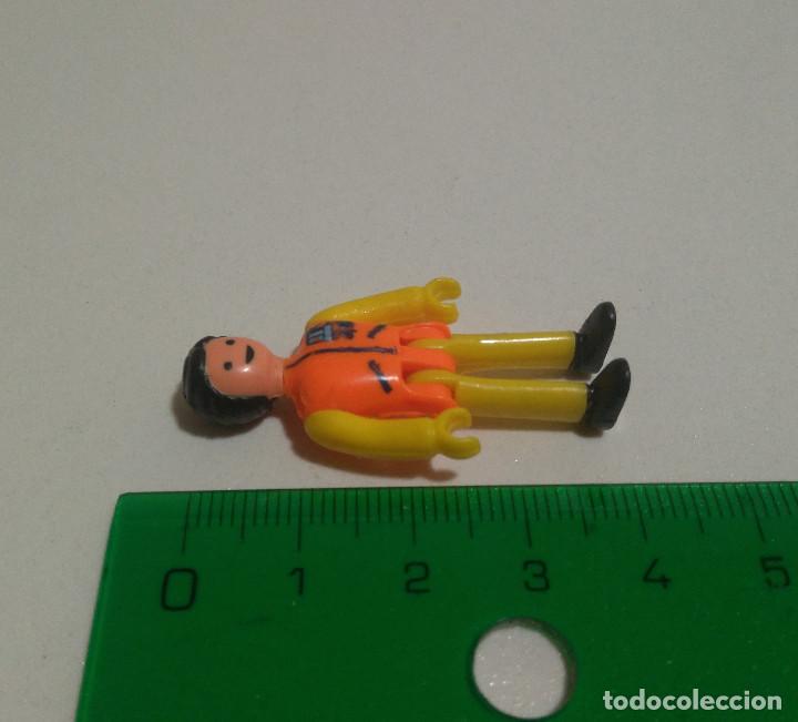 Juguetes antiguos y Juegos de colecci&oacute;n: FIGURA MAJORKIT MAJORETTE ARTICULADA FIGURITA MINI DIORAMA MAQUETA ESCALA