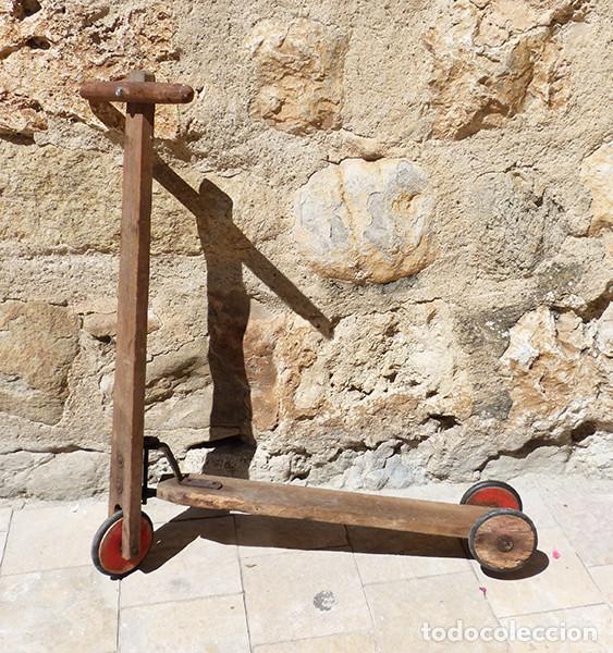 Juguetes antiguos y juegos de colecci&oacute;n: Patinete de madera