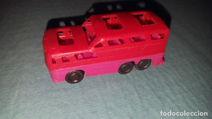 Juguetes antiguos y juegos de colecci&oacute;n: CAMION DE PLASTICO - KIOSKO