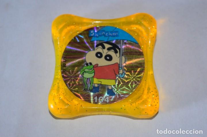 Juguetes antiguos y Juegos de colecci&oacute;n: COLECCI&Oacute;N TAZOS PANINI SHIN CHAN TAZO CAPS POGS N&Uacute;MERO 104 SERIE ANIME JAP&Oacute;N PERSONAJE ANIMACI&Oacute;N