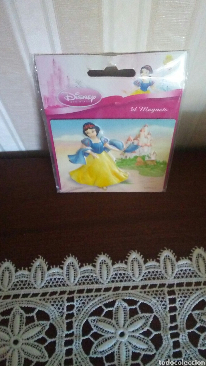 Juguetes antiguos y Juegos de colecci&oacute;n: Iman de Blancanieves ,nuevo sin estrenar