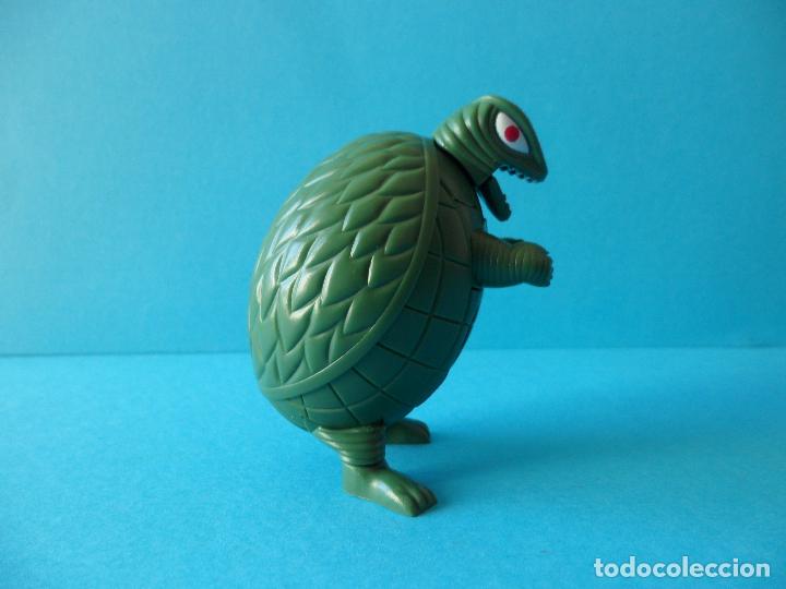 Juguetes antiguos y Juegos de colecci&oacute;n: Figura Monstruo Tortuga - Huevox de Phoskitos