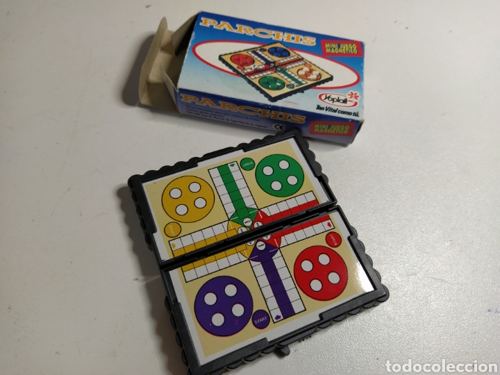 Juguetes antiguos y Juegos de colecci&oacute;n: Mini juego magn&eacute;tico yoplait sin fichas