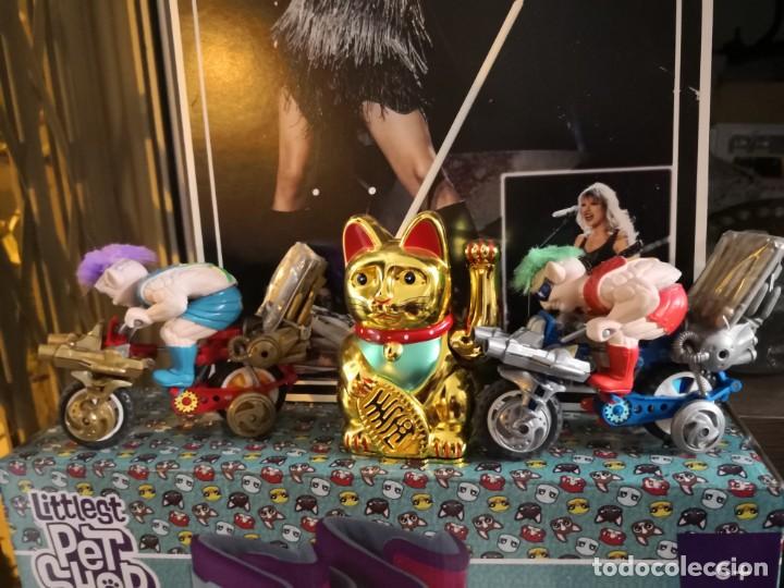 Juguetes antiguos y Juegos de colecci&oacute;n: 12 Super Combatant Troll Figura moto friccion a&ntilde;o 1993. New Ray toys