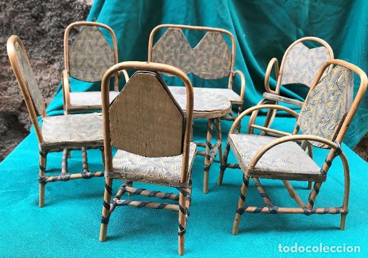 Juguetes antiguos y juegos de colecci&oacute;n: Silleria para casa mu&ntilde;ecas en madera y papel