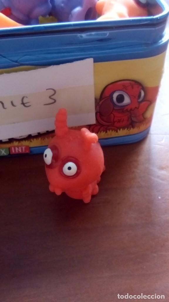 Juguetes antiguos y Juegos de colecci&oacute;n: mu&ntilde;eco zomlings serie 3 gusano n&ordm; 256