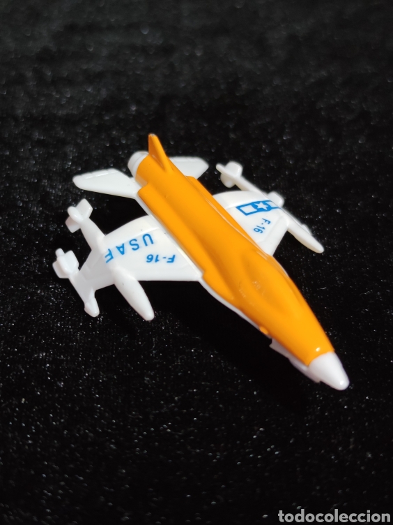 Altes Spielzeug und Spiele: Avion F-16 USAF. De plastico.