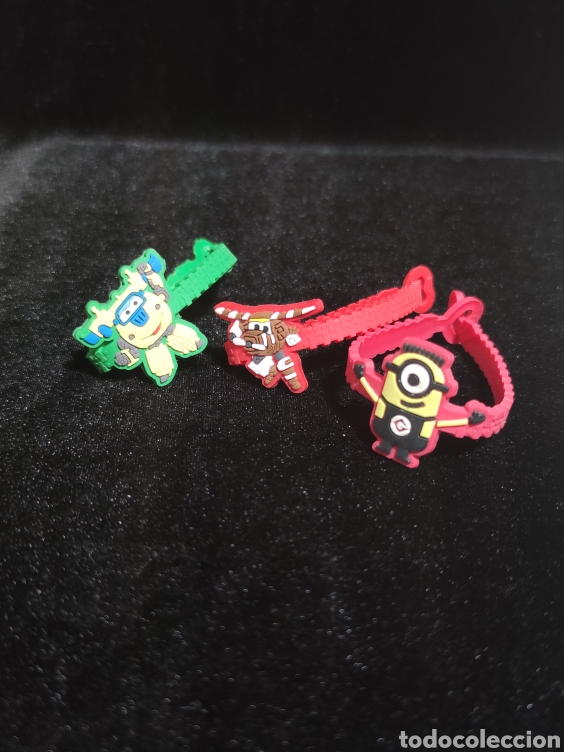 Altes Spielzeug und Spiele: Pulseras peque&ntilde;as.