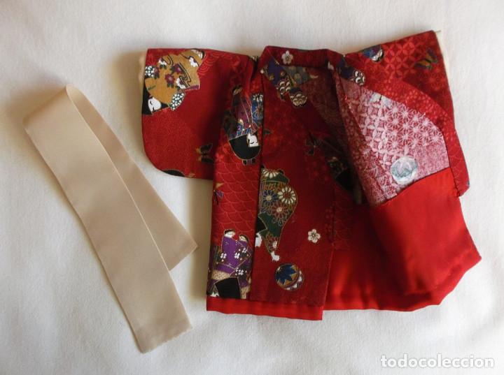 Juguetes antiguos y Juegos de colección: Espectacular kimono tradicional de tela japonesa hecho a mano para muñeco antiguo oriental - Foto 3 - 200319571