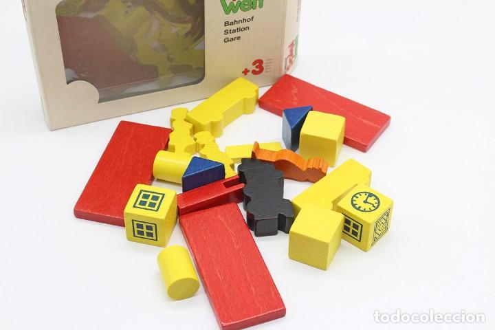 Juguetes antiguos y Juegos de colecci&oacute;n: Juguete vintage de piezas de madera. Estaci&oacute;n. Bahnhof. Lorenz Spiel Welt, Made in West Germany.