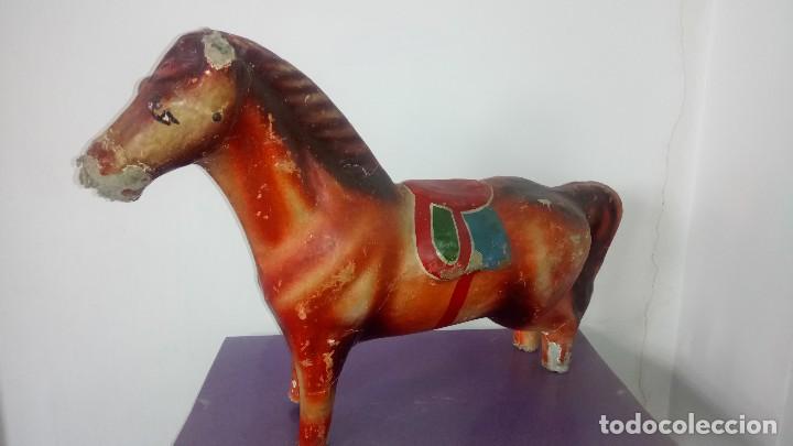 antiguo caballo de juguete cartón piedra a rued - Compra venta en  todocoleccion