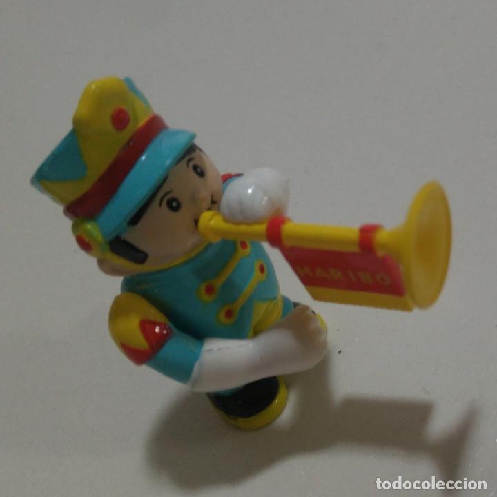 Juguetes antiguos y Juegos de colecci&oacute;n: haribo circo orquesta trompeta trompetista mu&ntilde;eco figurita figura promocional banda musica musico