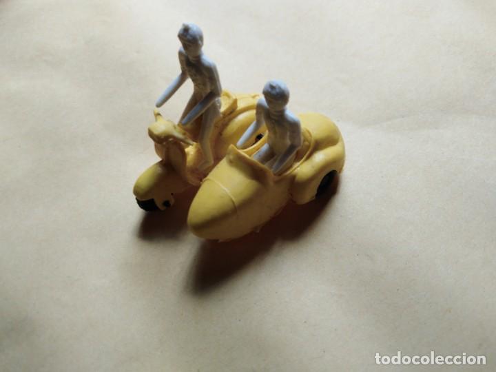 Juguetes antiguos y Juegos de colecci&oacute;n: antigua vespa kiosko montaplex a&ntilde;os 60