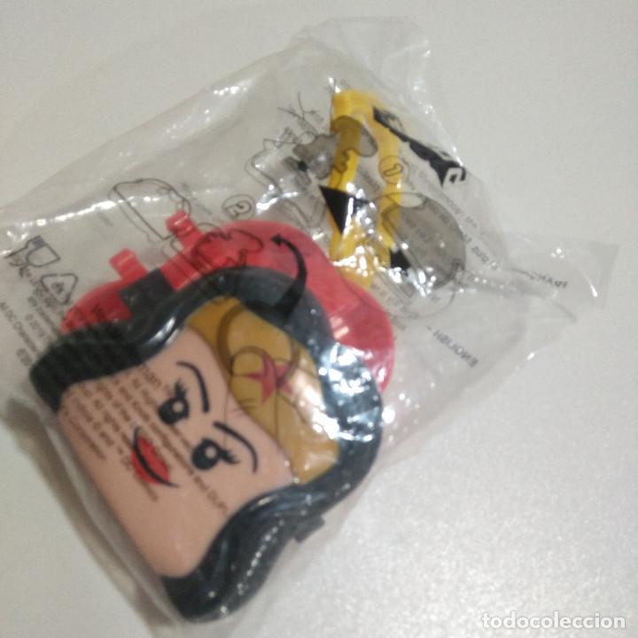 Juguetes antiguos y Juegos de colecci&oacute;n: lego wonder woman mcdonalds mcdonald precintado llavero dc mujer cajita