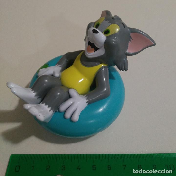 Juguetes antiguos y Juegos de colecci&oacute;n: figura quick tom y jerry gato flotador verano mu&ntilde;eco ruedas figura hanna barbera