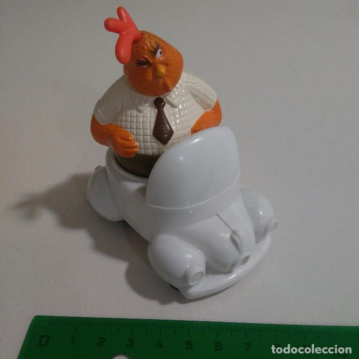 Juguetes antiguos y juegos de colecci&oacute;n: gallo buck mcdonalds chicken little mcdonald mc donald mu&ntilde;eco ruedas peonza repiona figura disney