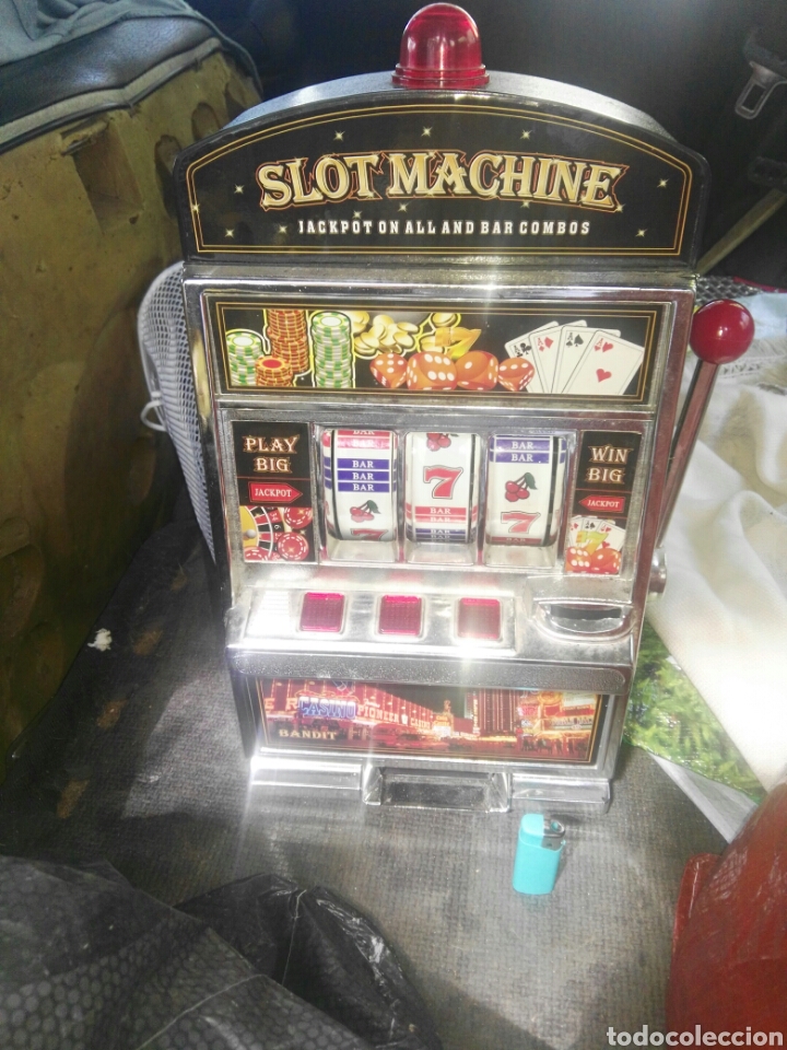 Juguetes antiguos y juegos de colecci&oacute;n: maquina tragaperras.juguete