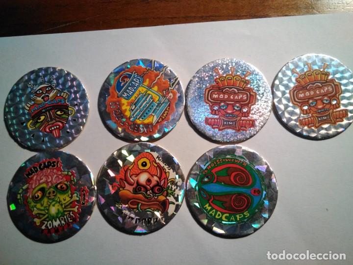Juguetes antiguos y Juegos de colecci&oacute;n: Tazos Laser Caps (uno repetido pero con fondo diferente)