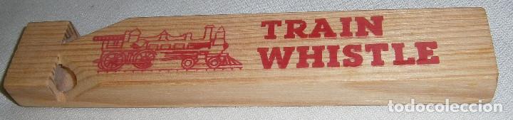 Juguetes antiguos y juegos de colecci&oacute;n: flauta de madera Train whistle Choo - choo