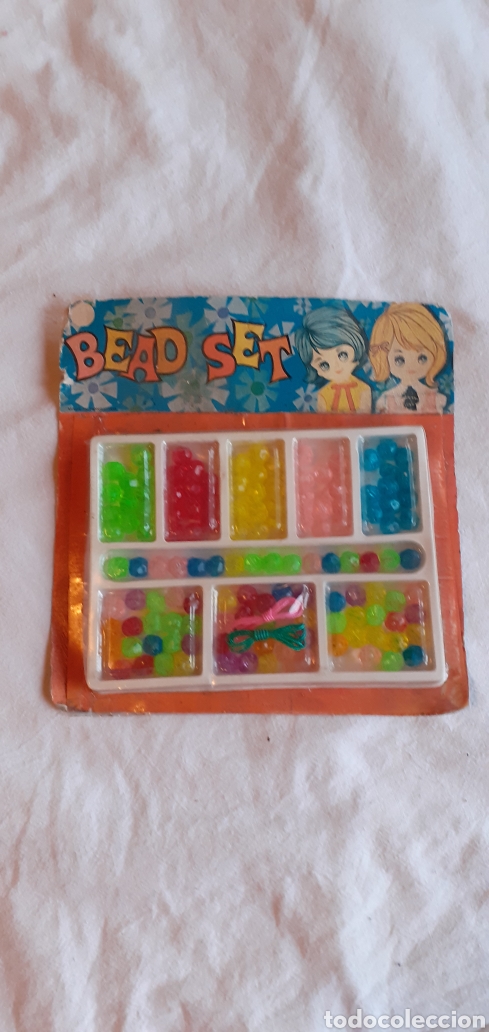 Juguetes antiguos y Juegos de colecci&oacute;n: ANTIGUO BLISTER JUEGO PARA HACER PULSERA O COLLAR