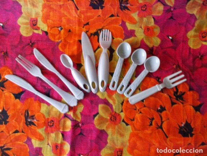 Brinquedos antigos e Jogos de cole&ccedil;&atilde;o: LOTE CUBIERTOS DE PLASTICO DE JUGUETE