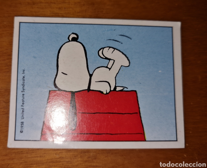 Juguetes antiguos y Juegos de colecci&oacute;n: Cromo pegatina antigua Snoopy 61 sin pegar Panini