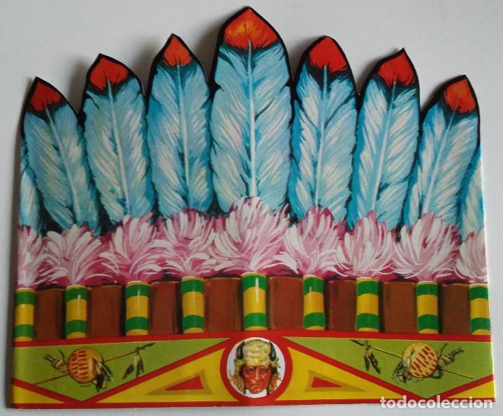 Juguetes antiguos y Juegos de colecci&oacute;n: CARETA-SOMBRERO de carton. Es antigua (A&Ntilde;OS 70)