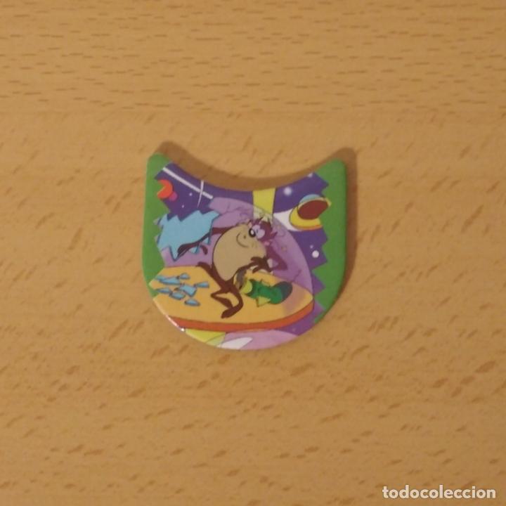Juguetes antiguos y Juegos de colecci&oacute;n: Tazo Loki tron n&ordm; 32. Looney tunes. Demonio de Tasmania. Matutano. Warner Bros 1996.