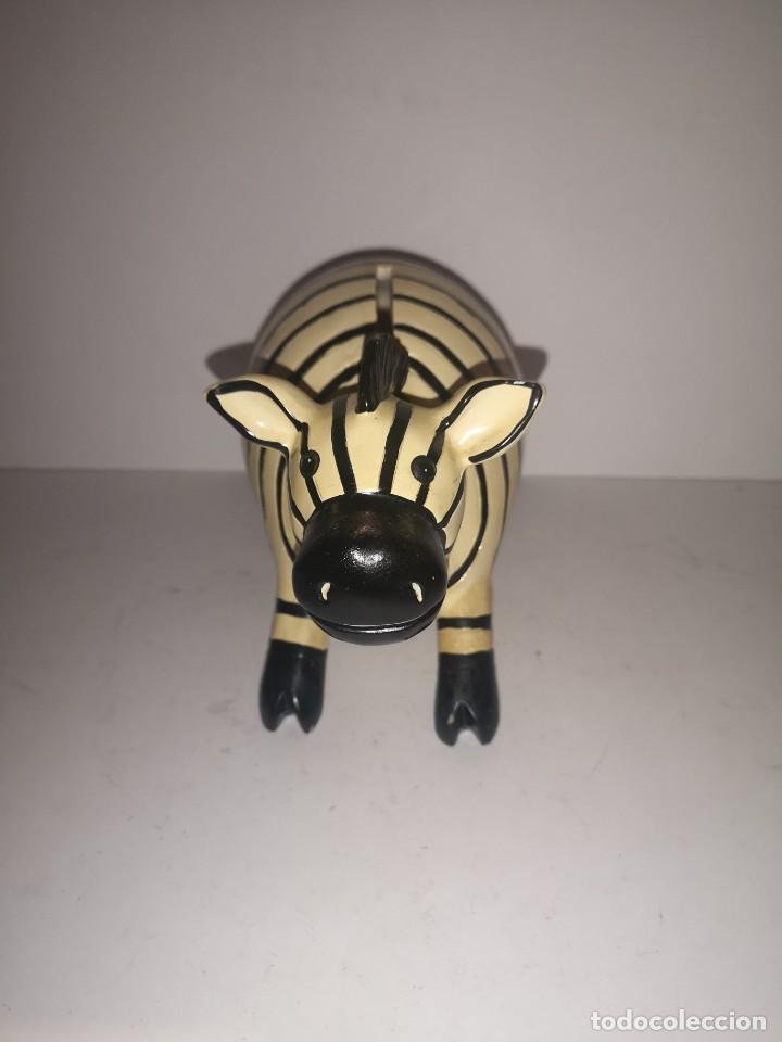 Juguetes antiguos y Juegos de colecci&oacute;n: Hucha de zebra