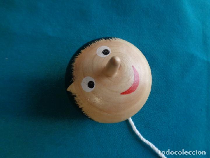 Juguetes antiguos y Juegos de colecci&oacute;n: YO-YO DE MADERA PINOCHO.