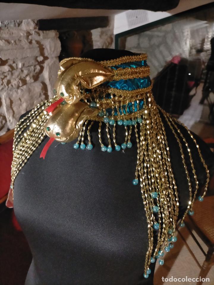 Juguetes antiguos y Juegos de colecci&oacute;n: Pareja de cintas egipcias de disfraz para la cabeza con decoraciones y serpiente egipcio