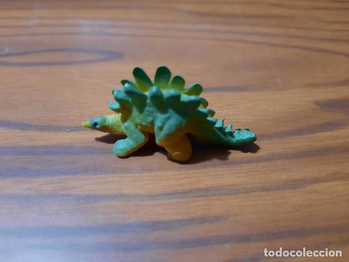 Juguetes antiguos y Juegos de colecci&oacute;n: DINOSAURIO. 3 CM. DE LARGO Y 2 CM. DE ALTO. BUEN ESTADO. PEQUE&Ntilde;&Iacute;SIMO FORMATO