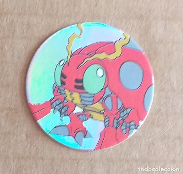 Juguetes antiguos y juegos de colecci&oacute;n: Tazo N&ordm; 24 DIGIMON Tentomon Fondo plateado de MAGIC BOX INT.