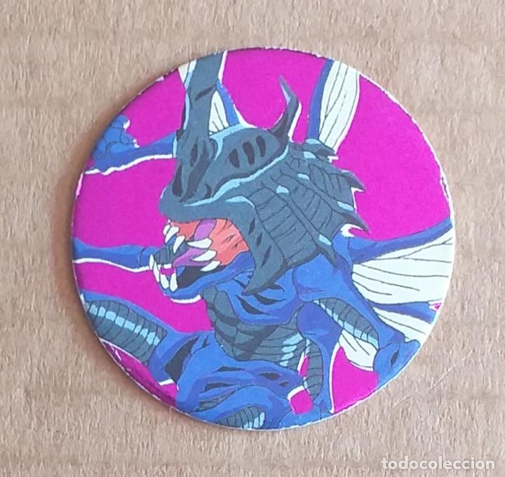 Juguetes antiguos y juegos de colecci&oacute;n: Tazo N&ordm; 43 DIGIMON Kabuterimon Fondo rosa de MAGIC BOX INT.