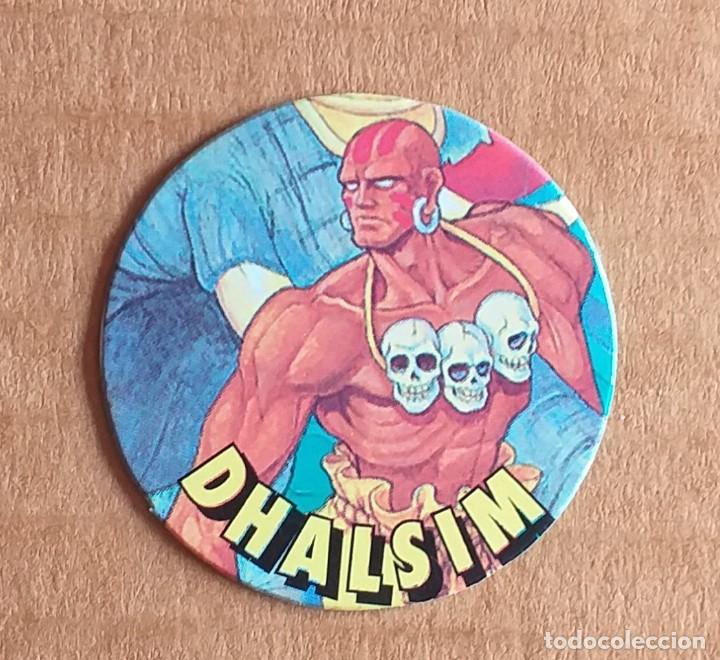 Juguetes antiguos y Juegos de colecci&oacute;n: Tazo n&ordm; 23 DHALSIM Chicles Vidal STREET FIGHTER II.