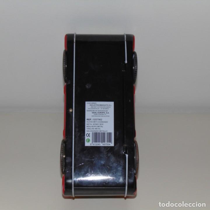 Juguetes antiguos y juegos de colecci&oacute;n: Hucha Mickey - Foto 5