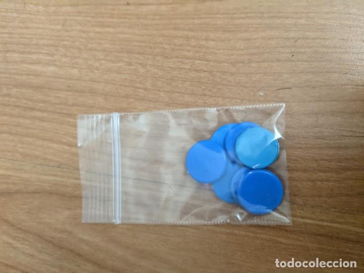 Juguetes antiguos y juegos de colecci&oacute;n: FICHAS AZULES - Foto 1