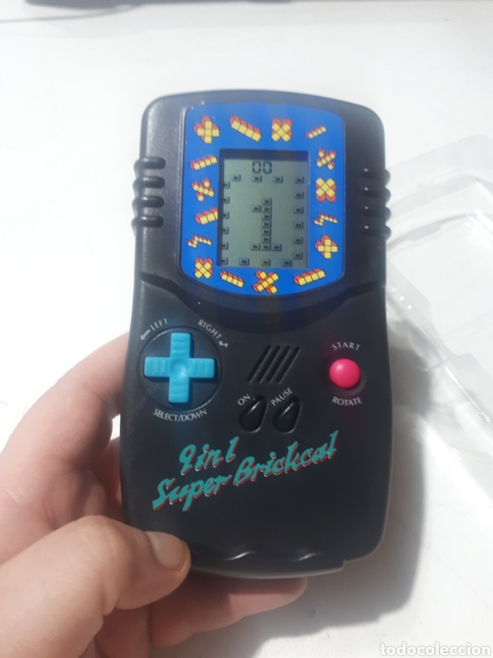Juguetes antiguos y Juegos de colecci&oacute;n: Calculadora y m&aacute;quina lcd TETRIS dos en una reversible nueva en caja funcionando