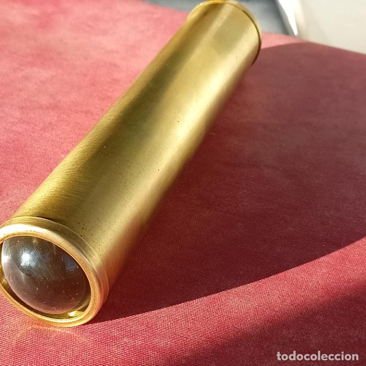 Juguetes antiguos y Juegos de colecci&oacute;n: Calidoscopio lat&oacute;n o bronce 19 cm de largo