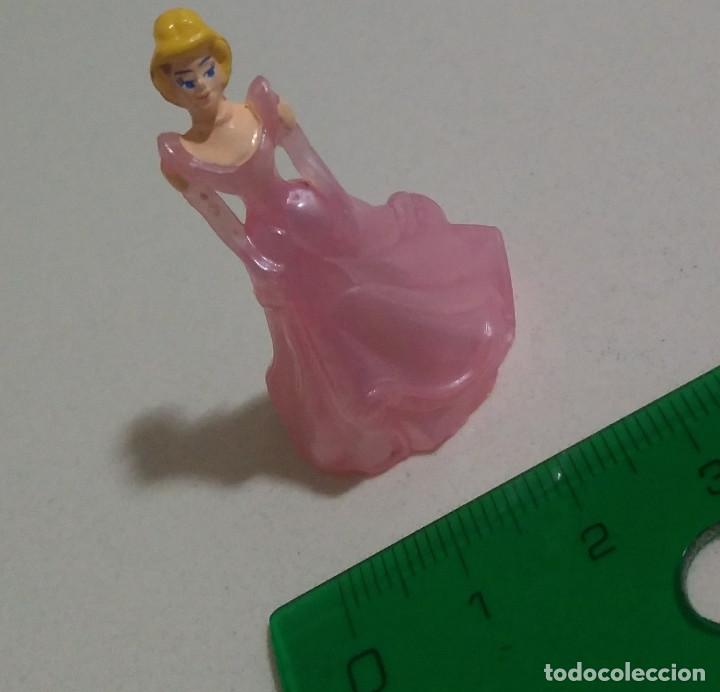 Juguetes antiguos y juegos de colecci&oacute;n: princesa disney princess zaini figurita figura mu&ntilde;eco figurita mini mu&ntilde;eca cenicienta cincerella