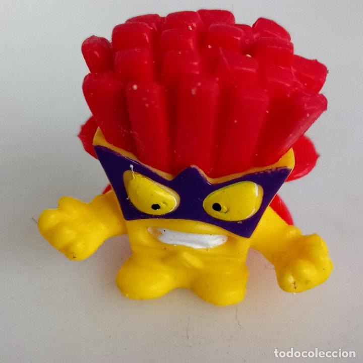 Juguetes antiguos y Juegos de colecci&oacute;n: SuperZings Rivals of Kaboom Series 2 - Papas fritas fren&eacute;ticas patatas N&deg; 95